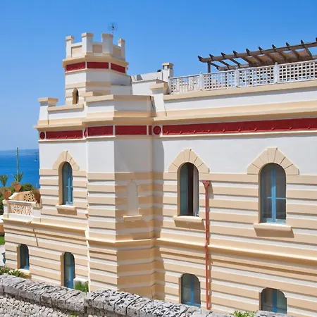 Raffaella Ξενοδοχείο 4*