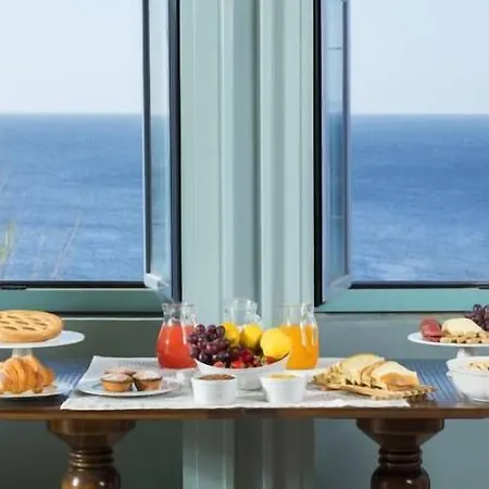 Ξενοδοχείο Raffaella 4*