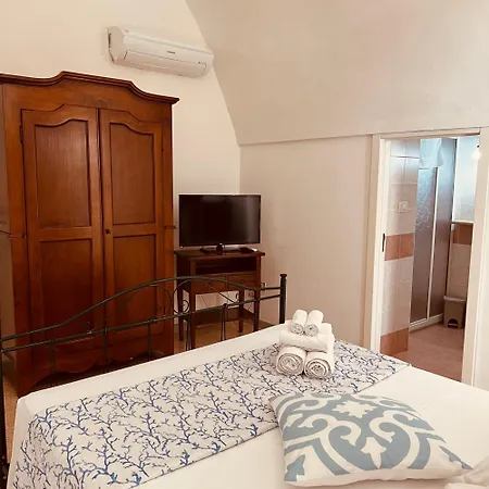 Raffaella Hotel 4*
