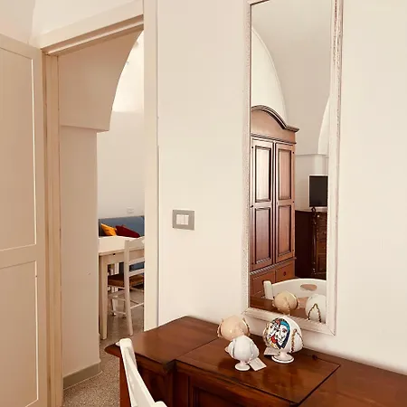 Raffaella Santa Cesarea Terme