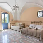 Hotel Raffaella 4*