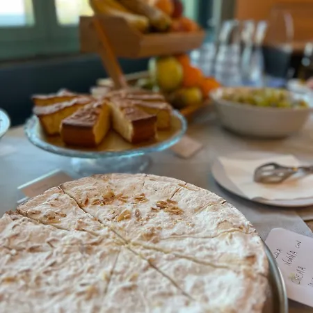 Raffaella 산타체사리텀