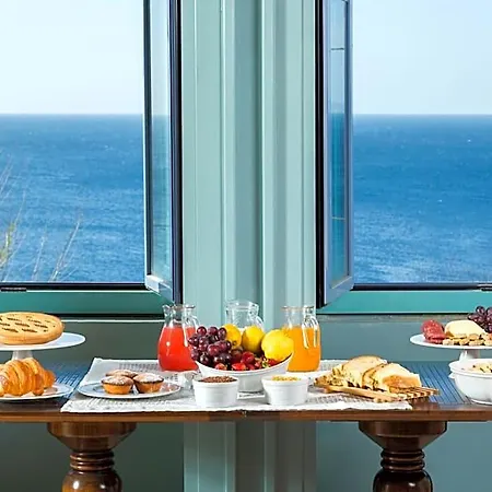 Raffaella Otel 4*