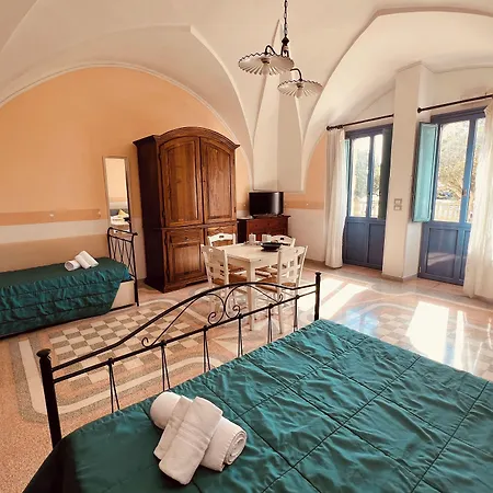 Raffaella Hotel 4*