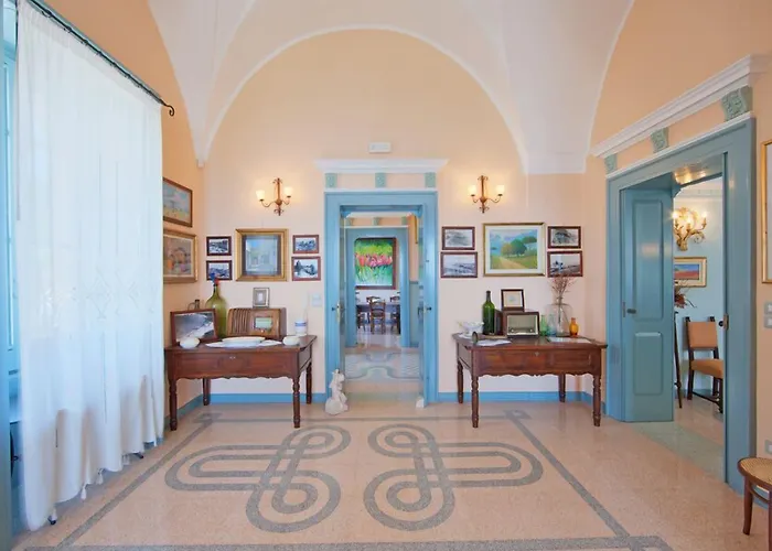 Raffaella Santa Cesarea Terme