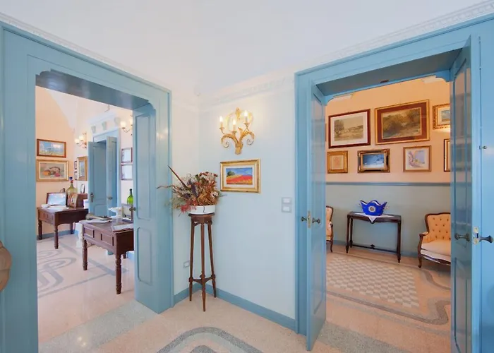 Raffaella Santa Cesarea Terme