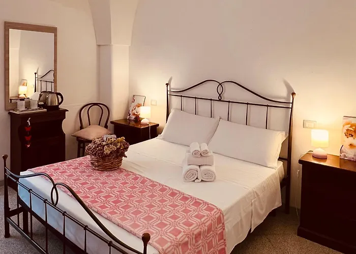 Raffaella Santa Cesarea Terme